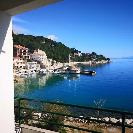 Apartment Miocevic *